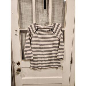 J. Crew‎ Gray and White Striped Long Sleeve Sweater Women's Size XS
